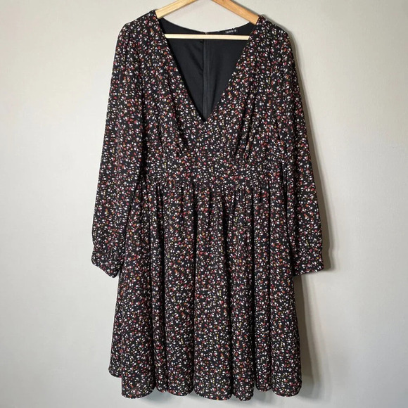 Torrid Women's Size 12 Balloon Sleeve Floral Print Georgette V-Neck Mini Dress - Picture 5 of 15